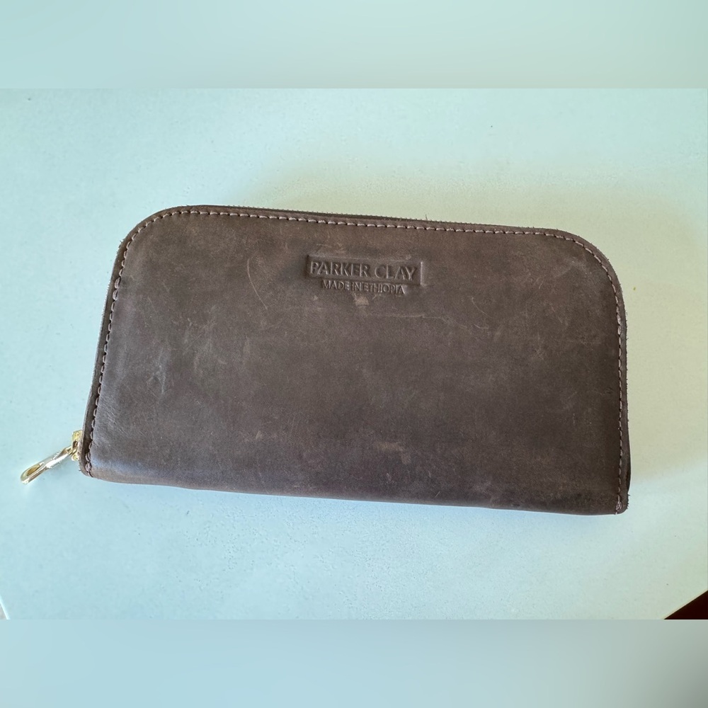 Parker Clay long zippy wallet Zahra Accordion Ethiopia